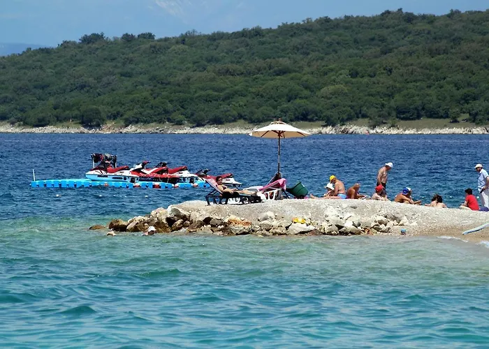 With Parking Space Njivice, Krk - 15904 *